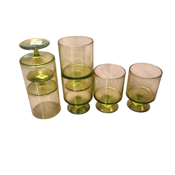 6 New Crate&Barrel Iridescent Acrylic Wine Glass Appox 4.5 Inch Tall - Picture 3 of 7